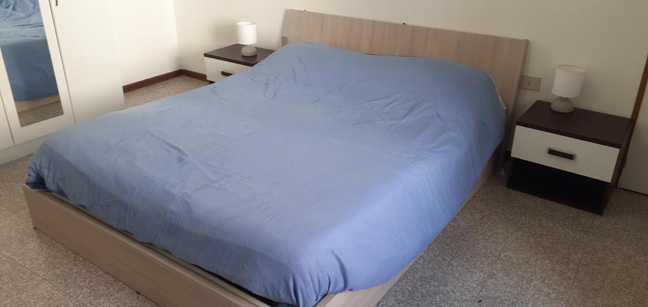 Romiti Apartment Φεράρα Εξωτερικό φωτογραφία